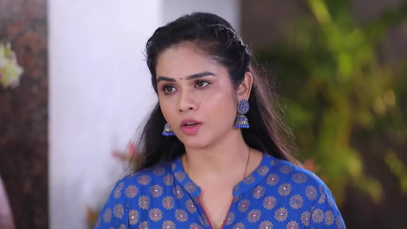 Rasu's Words Irk Padmavathi - Manasellam