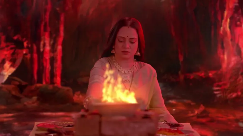 Manjiri Receives a Magical Lamp - Tula Japnar Aahe