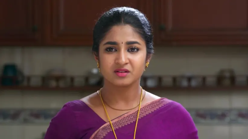 Bhuvana Argues with Karna