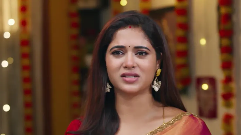 Raghuram Confronts Charulatha