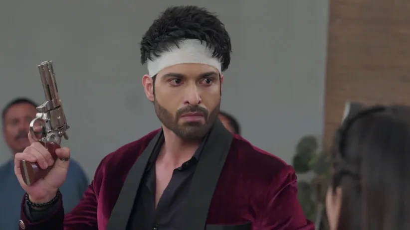 Suraj Asks Sapna a Question