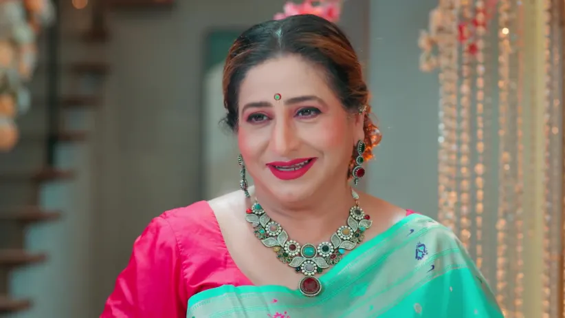 Arpita Refuses to Attend Adhira’s Wedding - Veen Doghatli Hi Tutena