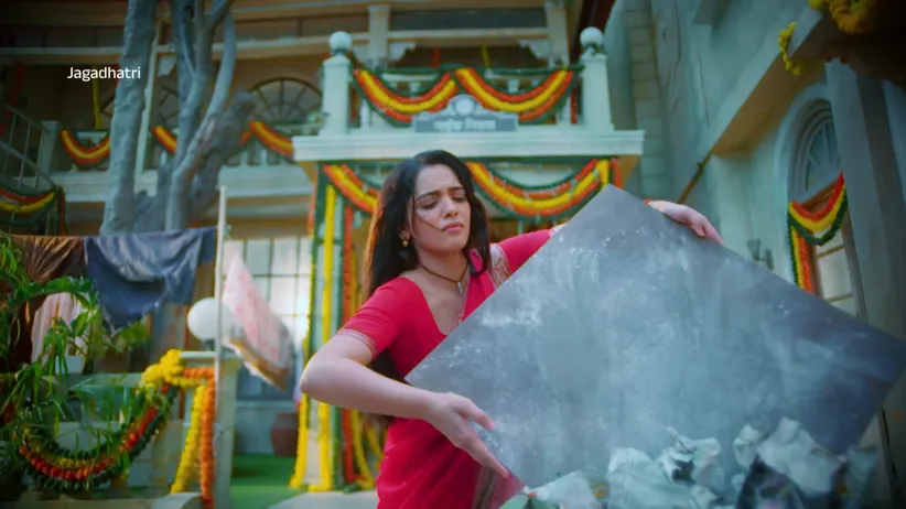 Jagadhatri Sets Out on a Crucial Mission - Jagadhatri - Promo