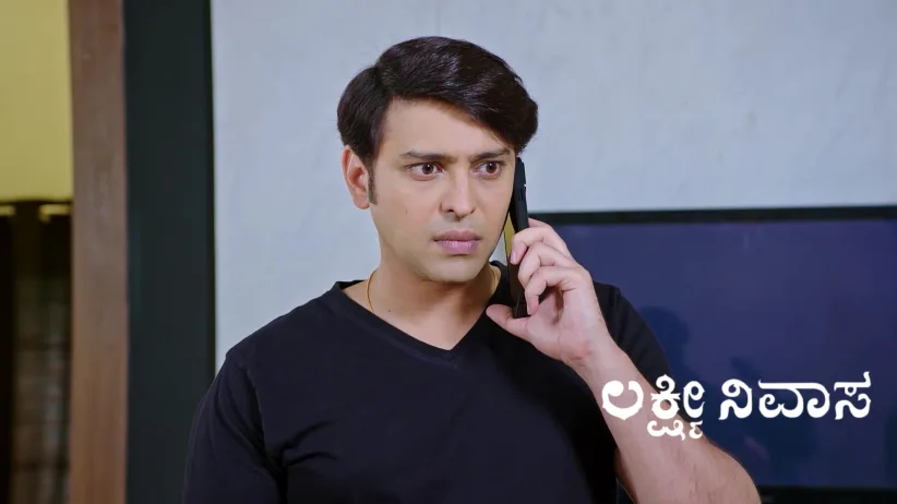 Jahnavi Burns Camphor on Her Hand