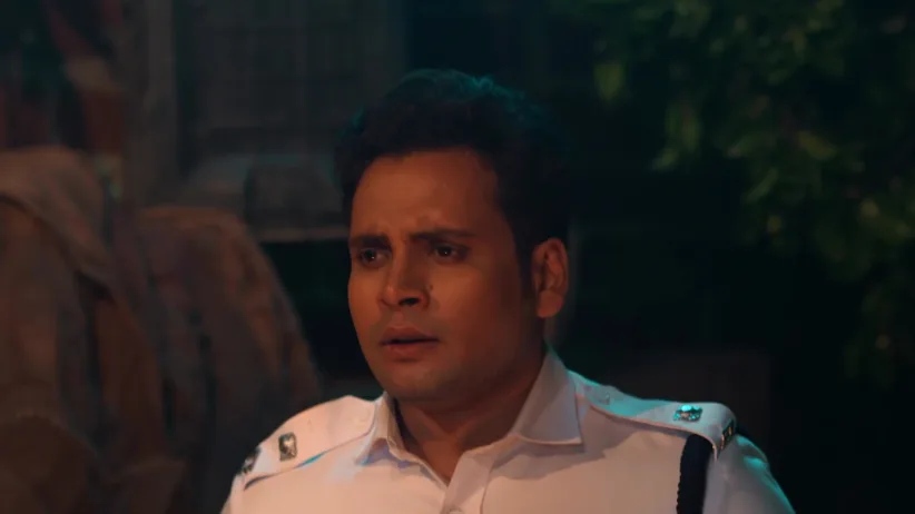 Anondi and the Police Visit the Healer's Ashram - Anondi