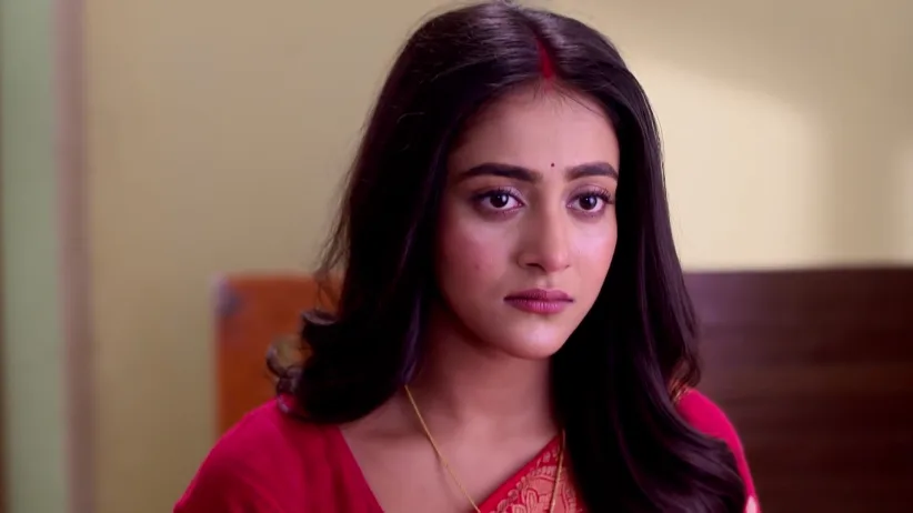 Aarshi Has a Disturbing Dream - Tui Amar Hero