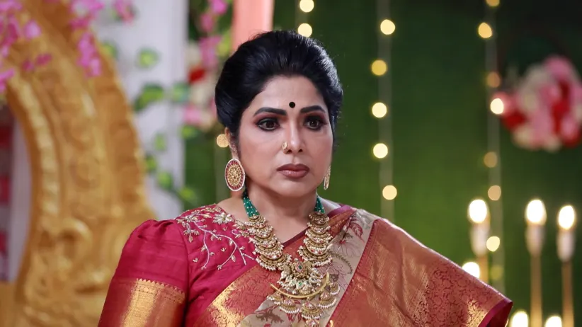 Thenu Learns about Tamil's Kidnapping