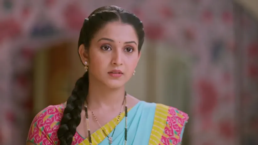 Meera Shares Her Suspicion with Ambika