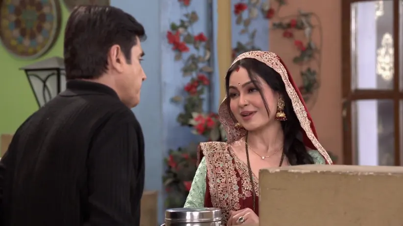 Vibhuti Tries to Know What Is in Angoori's Mind - Bhabi Ji Ghar Par Hai