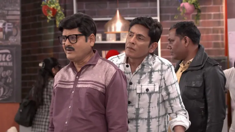 Tiwari and Vibhuti's Dream of Going to Thailand Is Shattered - Bhabi Ji Ghar Par Hai