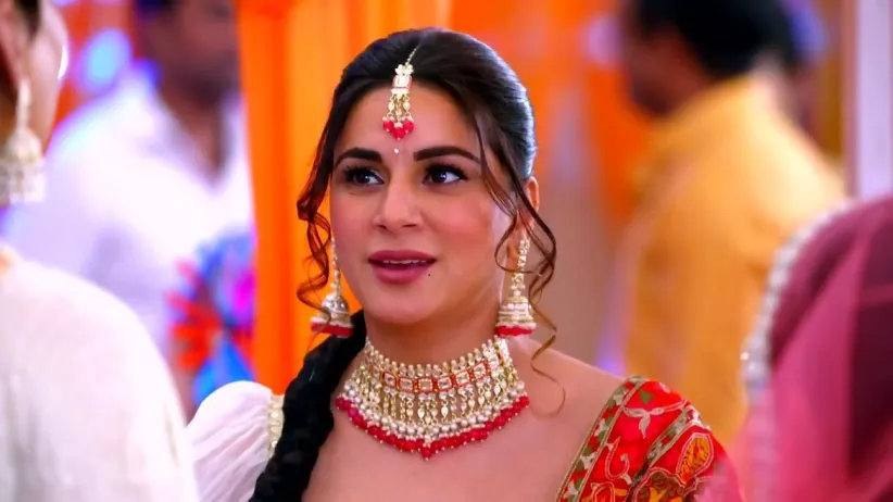 The Luthras Celebrate 'Lohri' with Pomp