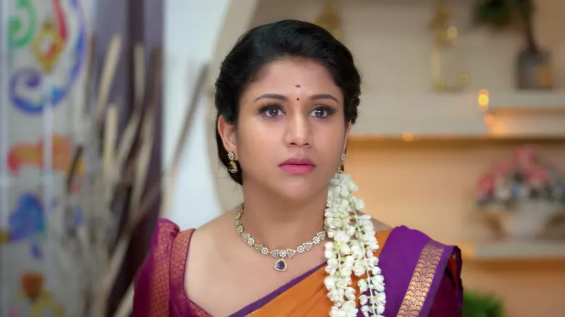 Pallavi Asks Vishal about His Preference