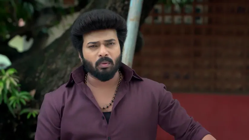 Raja Learns a Truth - Karthigai Deepam