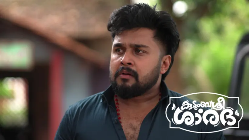 Gopalakrishnan Has a Word with Velayudhan