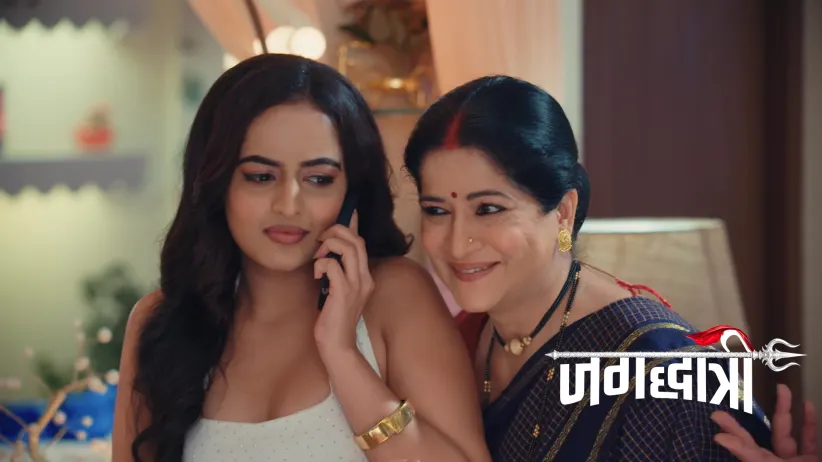 Rekha Secures a Vow from Jagadhatri