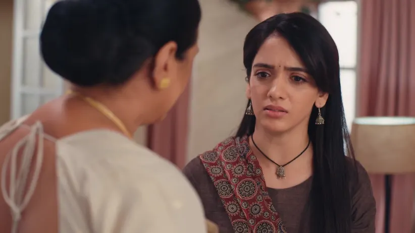 Jagadhatri Is Accused of Burning Tapasya's Hand - Jagadhatri