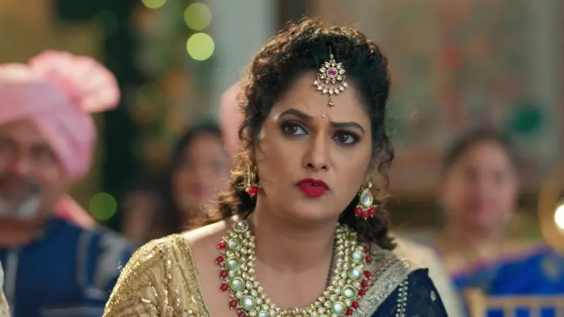 Devansh Learns about the Bride in the Mandap - Vasudha