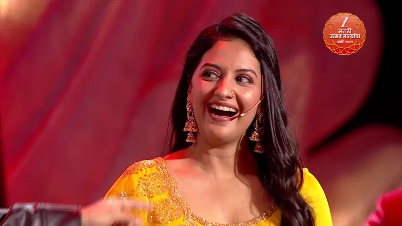 Samar Proposes to Swanandi - Zee Marathi Awards 2025