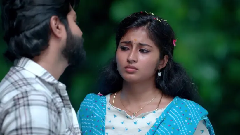 Maaran Tries to Cheer Up Veera