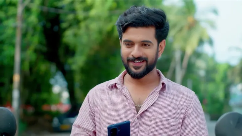 Deepak Shares His Plan with Ambika