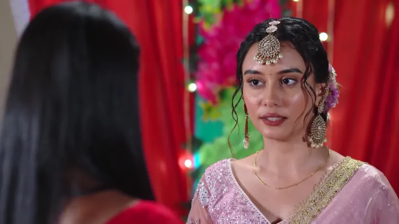 Kajal Mocks Smruti - Bhagya Rekha