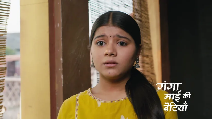 Indu Catches Ganga with Manohar at a Shrine