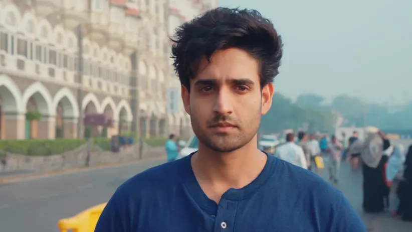 Jagadhatri and Shivay Save Some Children from the Thugs