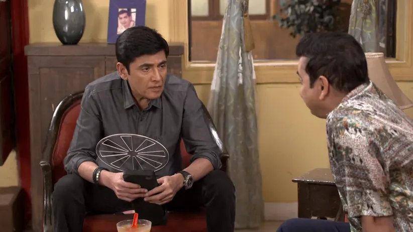 Vibhuti Reveals His Plan to Saxena - Bhabi Ji Ghar Par Hai