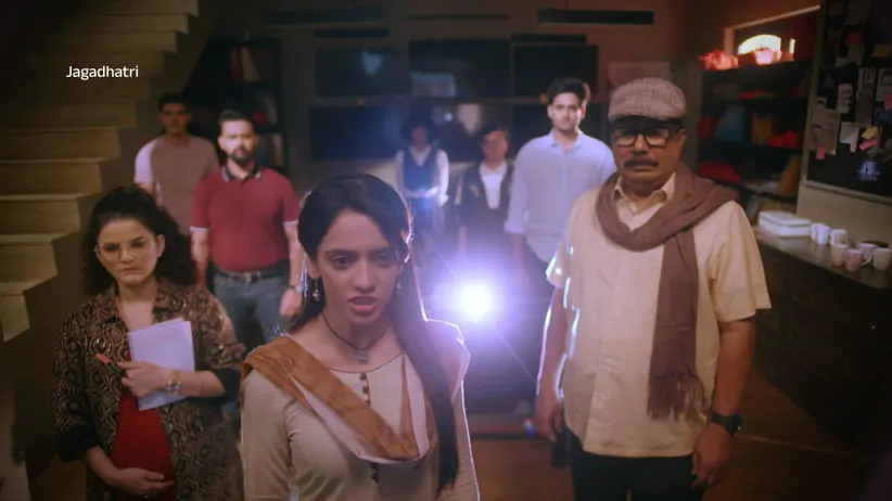 Sampada Discovers Jagadhatri’s True Identity - Jagadhatri - Promo