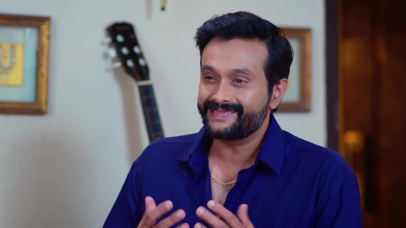 Rajkumar Asks Tara for Help - Savalyachi Janu Savali