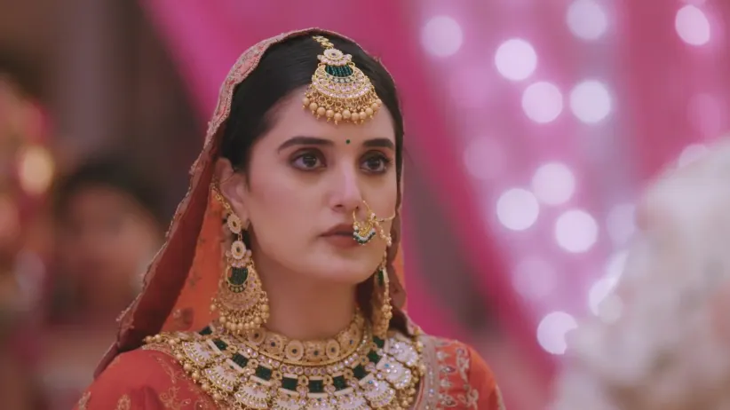 Sharda Is Distraught after Seeing Viren's Corpse