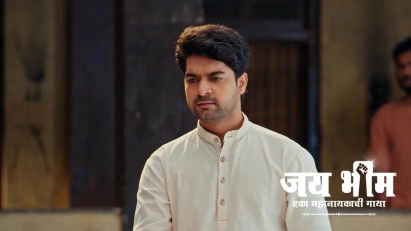 Bala Slaps Anand for Defending Lakshmi