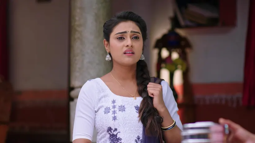 Shubha Wonders about Yuvraj's Feelings for Her