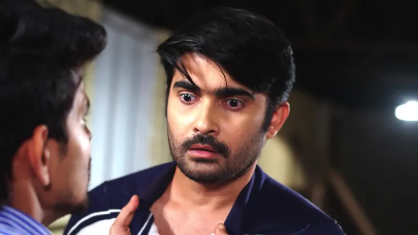 Anurag's Accusations against Akshay - Tuma Bina