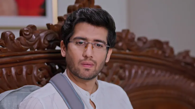 Ananya Apologises to Meera - Tula Japnar Aahe