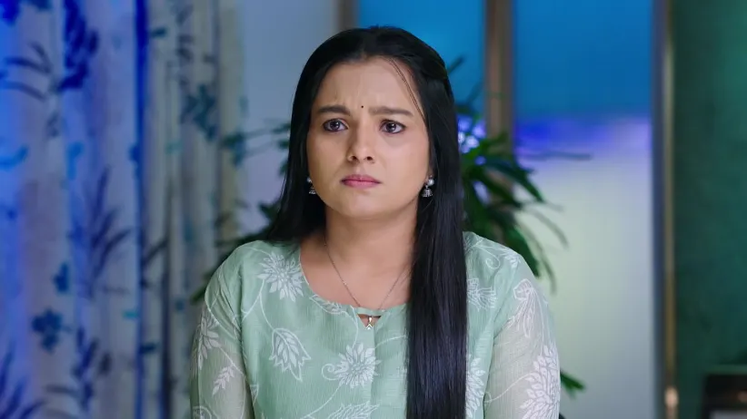 Govinda and Kamala Badmouth Shanthi’s Character