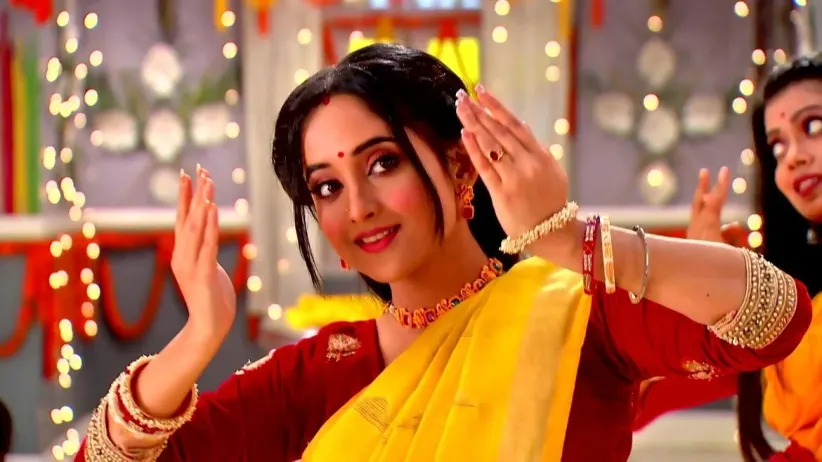 Mithai Enrols in a Spoken English Class