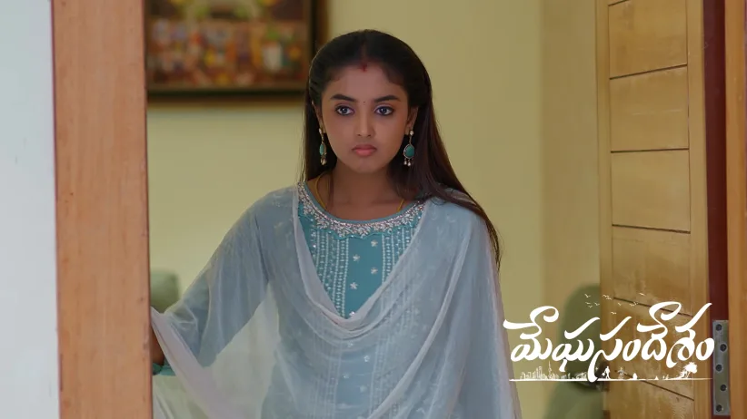 Purnima Slaps Bindu
