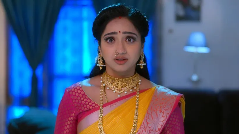 Trinayani - February 09, 2022 - Episode Spoiler