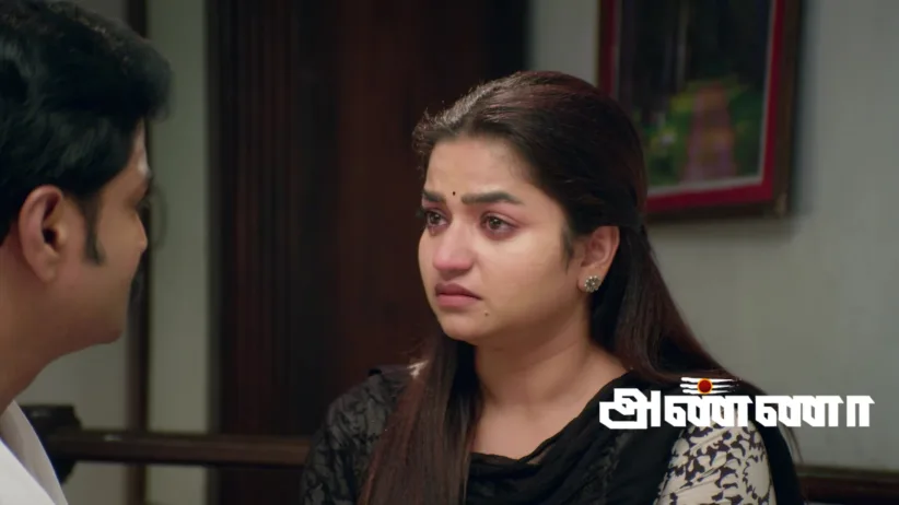 Veda Shares an Idea with Soundirapandi