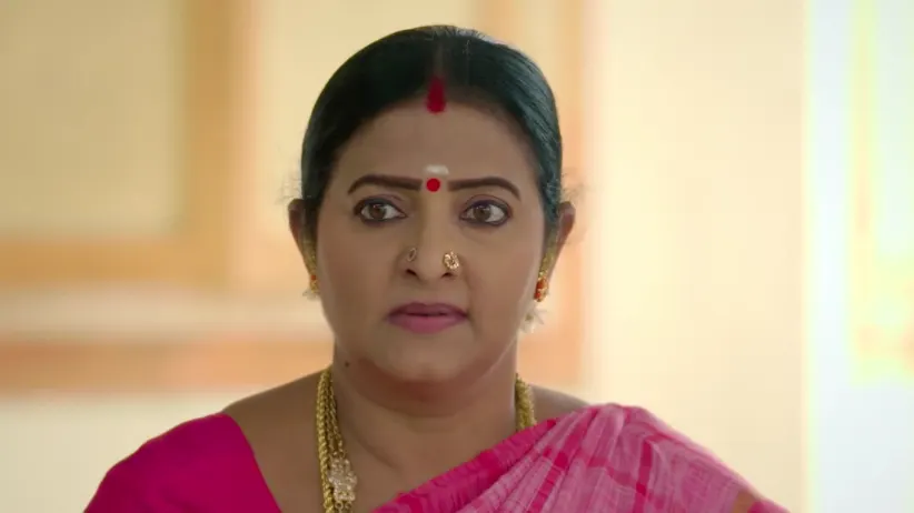 Bhagyam Confronts Veda