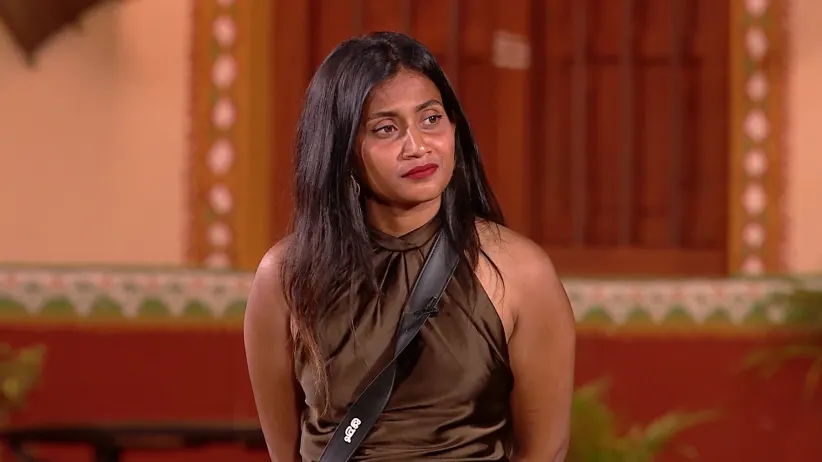 Halli Power - January 02, 2026 - Webisode