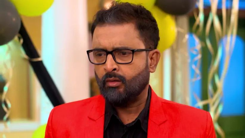 Adi Demands a Private Conversation with Anirudhho - Anondi