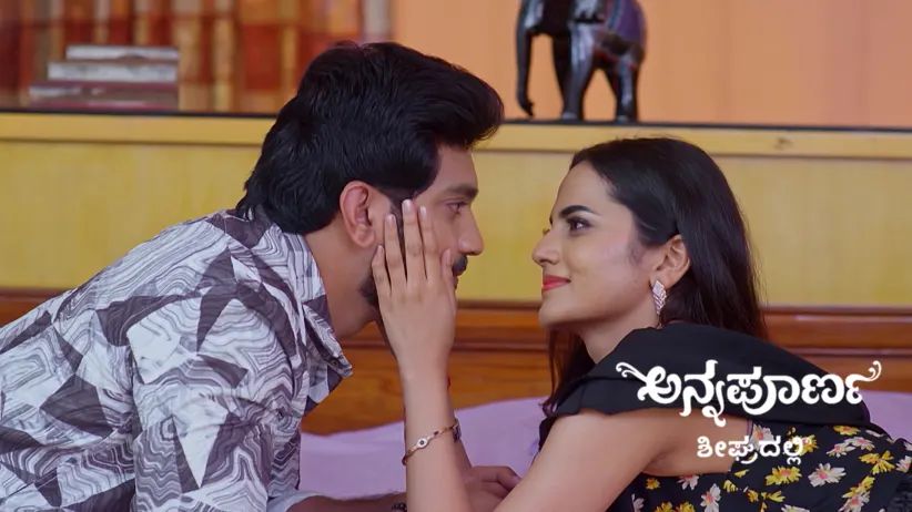 Archana Suddenly Loses Consciousness