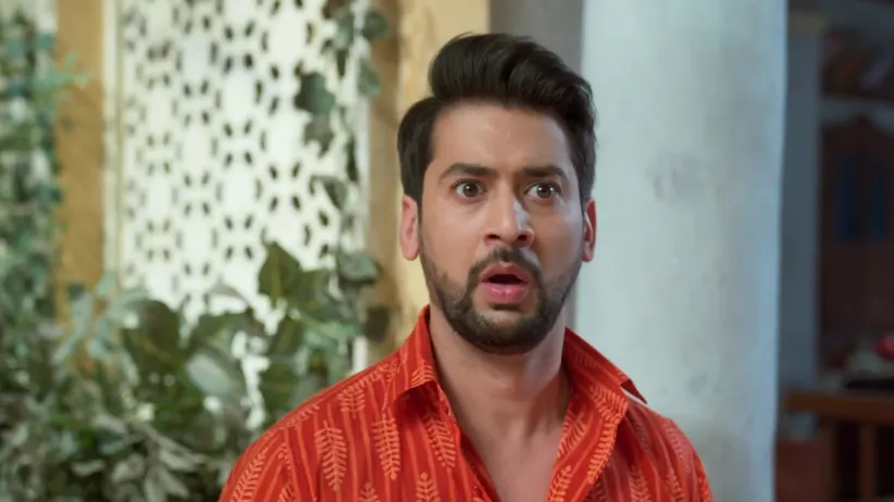 Latika Cooks Food in the Kitchen