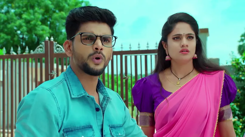 Yuvaraj Finds Ramaswamy Hiding in His Room