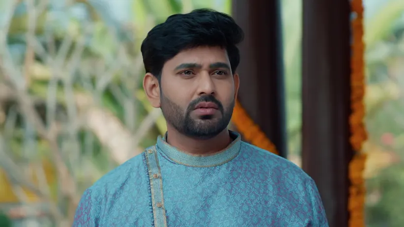 Durga Refuses to Accept Vijayashanthi's Wedding