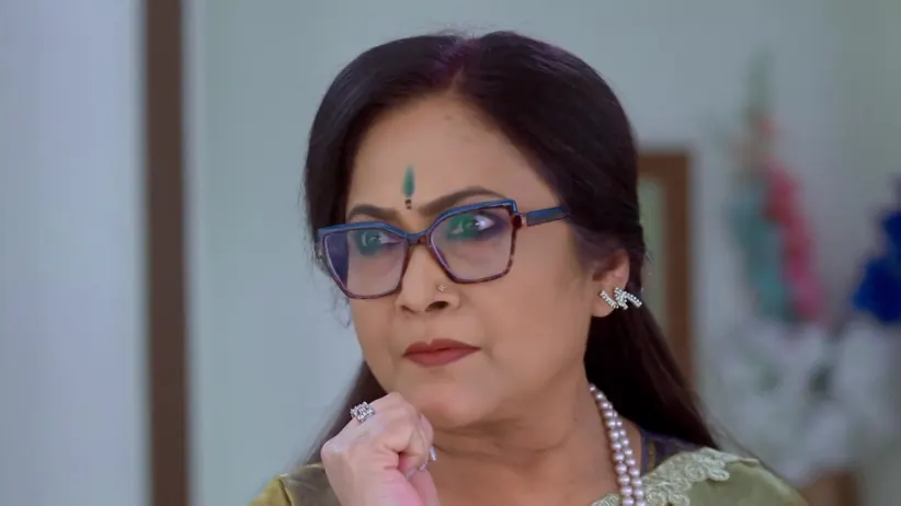 Bhumika Challenges Kajal - Besh Korechi Prem Korechi