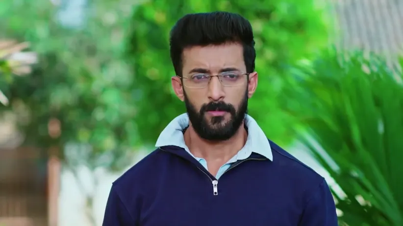 Malavika Reminds Maya about a Promise