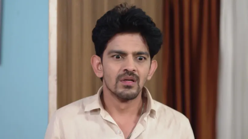 Akshay Questions Akansha - Tuma Bina